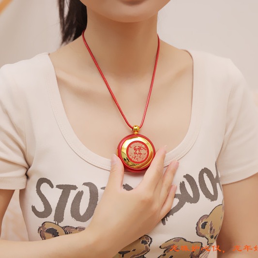 LA327可发样/久功光灸护心仪护心宝护心吊坠蓝宝石护激光手表手环650L颈椎