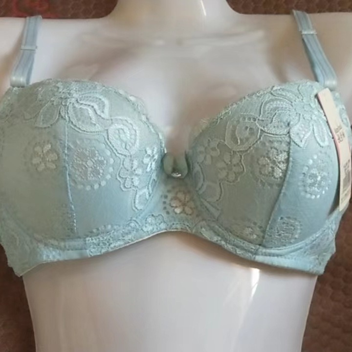 LA765可发样/内衣女聚拢大胸显小胸罩立体磁侧收聚拢厚性感抹胸肩带可拆卸